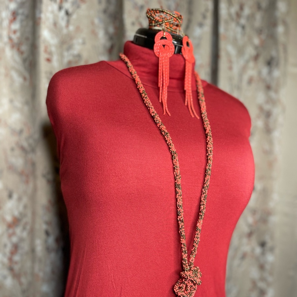 New: Women’s Beaded Necklace, Chandler Earrings & Bracelet